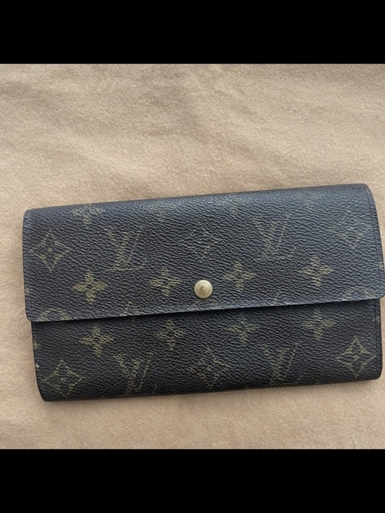Louis Vuitton Handbags - Vintage Louis Vuitton Monogram Portefeuille Sarah Long Wallet | Date Code CA0927